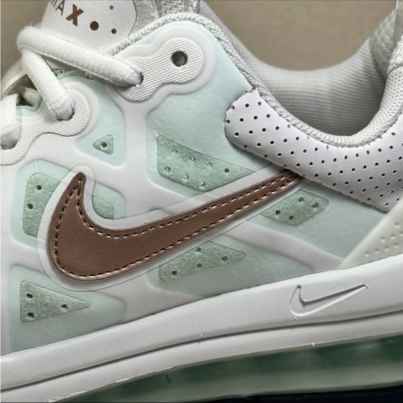 Nike Air Max Genome ‘Summit White/Metallic Bronze CZ4652-106 5.5Y Or 7 Women’s - Picture 10 of 12